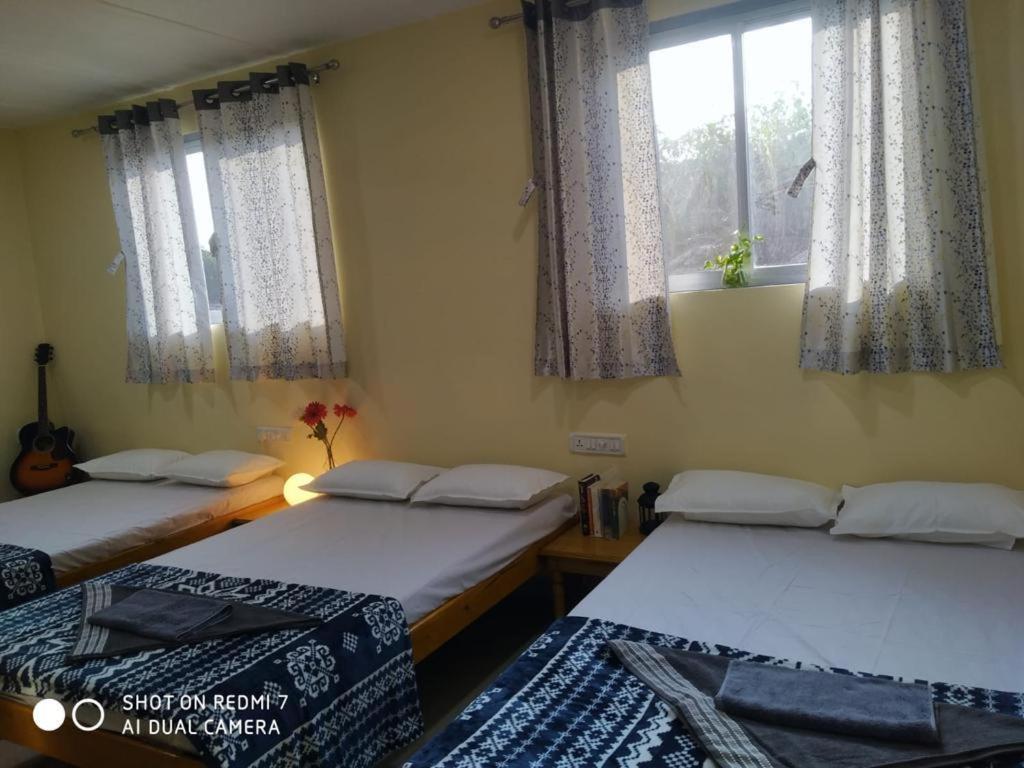 Villa Mars Jungle Adventure Stud Farm With Private Jacuzzi Narsinge Zimmer foto